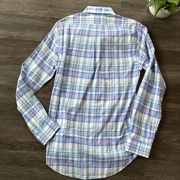 Vineyard Vines Plaid Slim Fit Tucker Long Sleeve Button Down Shirt - Picture 2 of 12